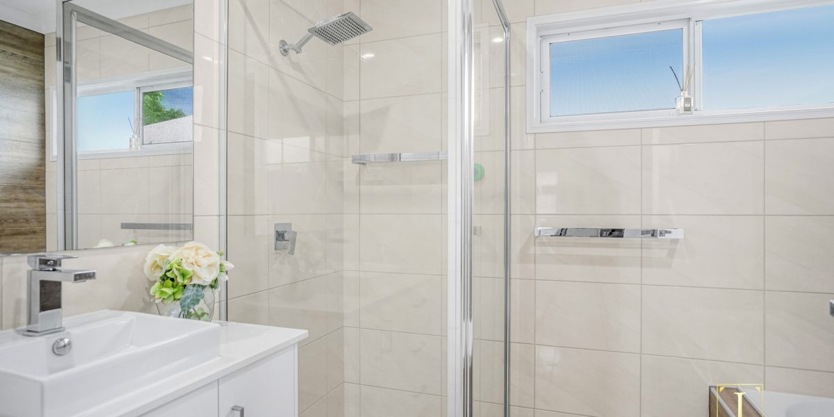 52 Seaways Street, Trinity Beach, QLD 4879 AUS