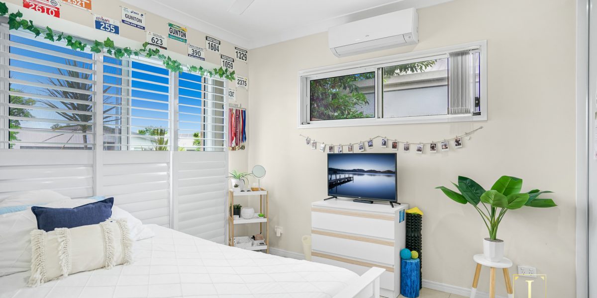 52 Seaways Street, Trinity Beach, QLD 4879 AUS