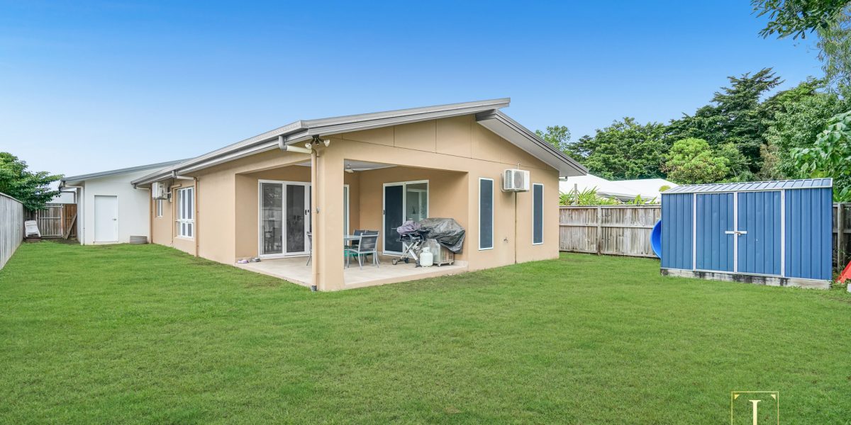 52 Seaways Street, Trinity Beach, QLD 4879 AUS