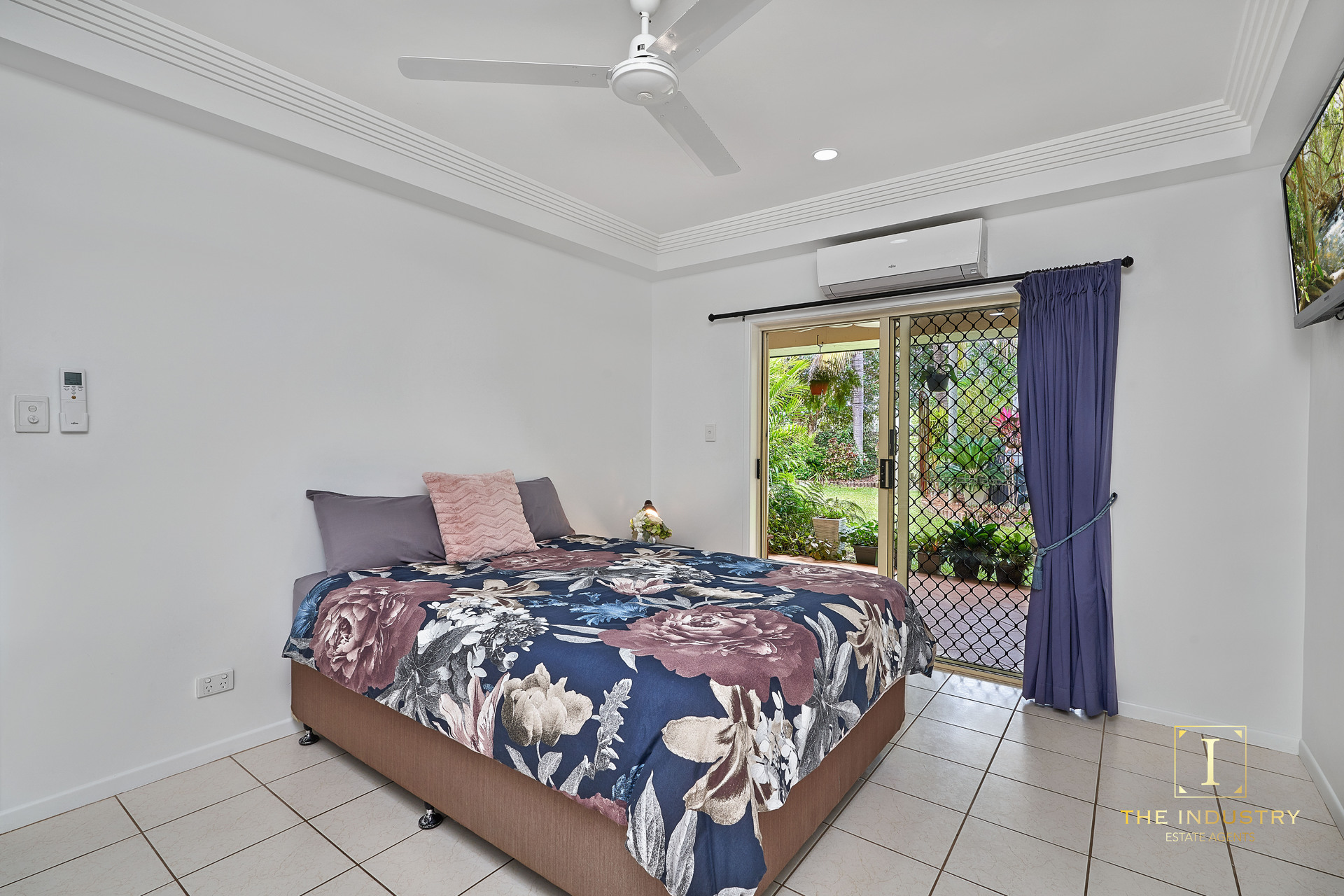 6 Warana Close, Kewarra Beach, QLD 4879 AUS