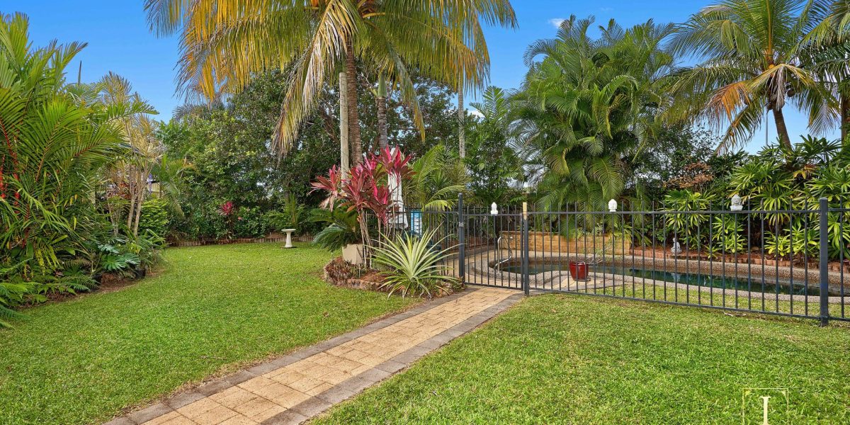 6 Warana Close, Kewarra Beach, QLD 4879 AUS