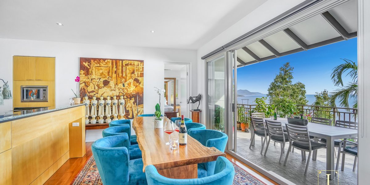 11/11 Colonel Cummings Drive, Palm Cove, QLD 4879 AUS