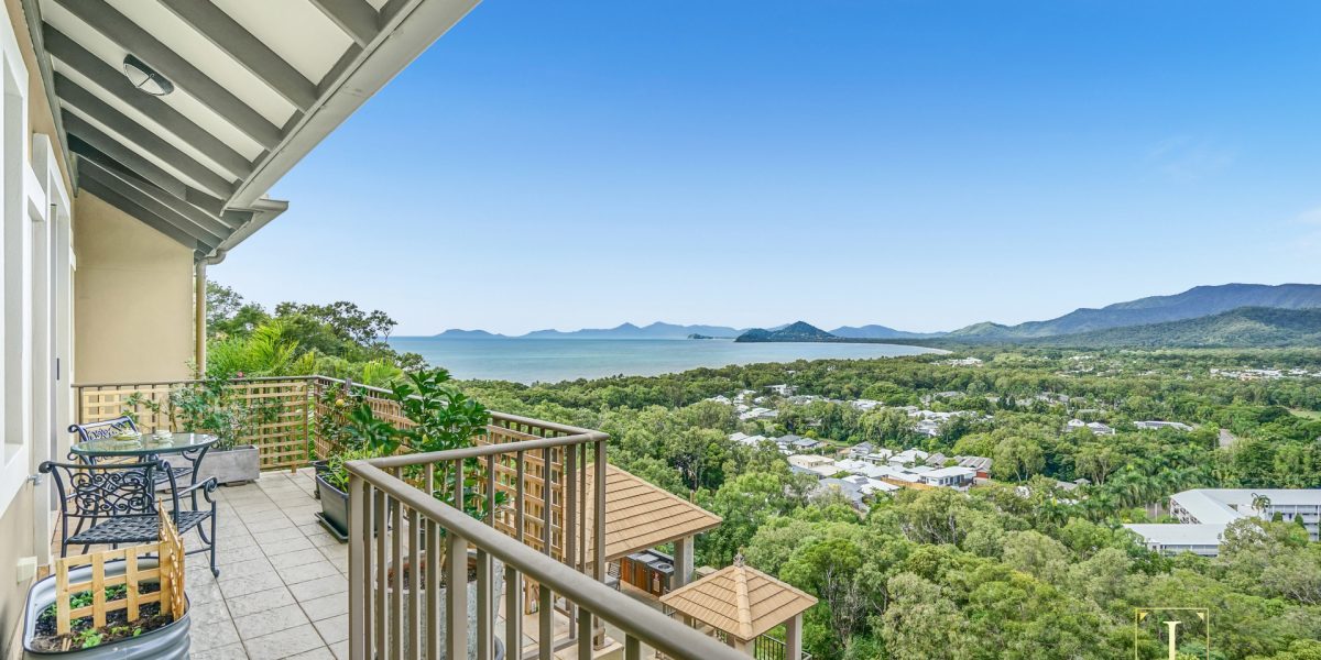 11/11 Colonel Cummings Drive, Palm Cove, QLD 4879 AUS