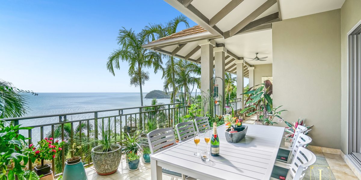 11/11 Colonel Cummings Drive, Palm Cove, QLD 4879 AUS