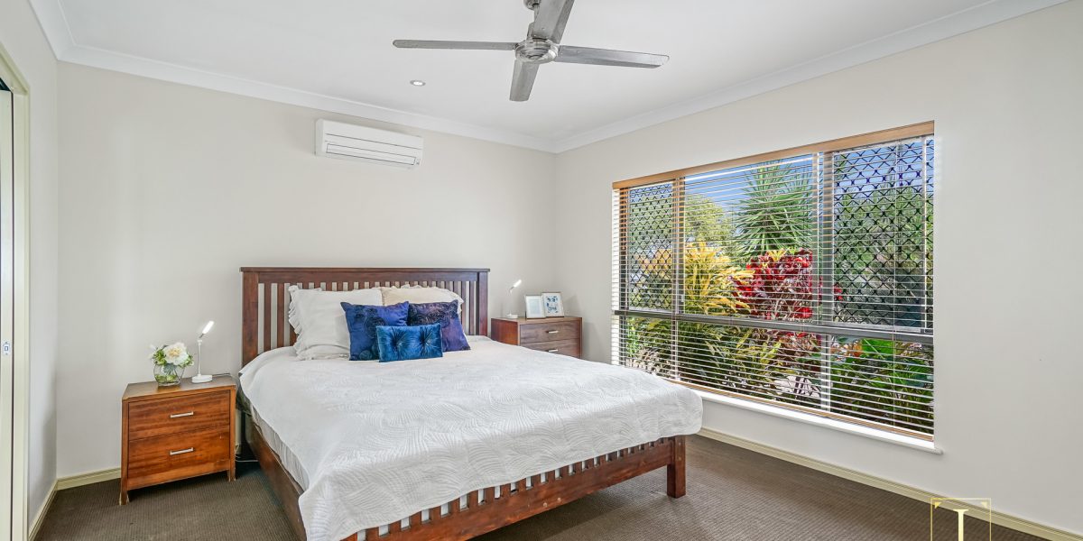 31 Lagoon Drive, Trinity Beach, QLD 4879 AUS