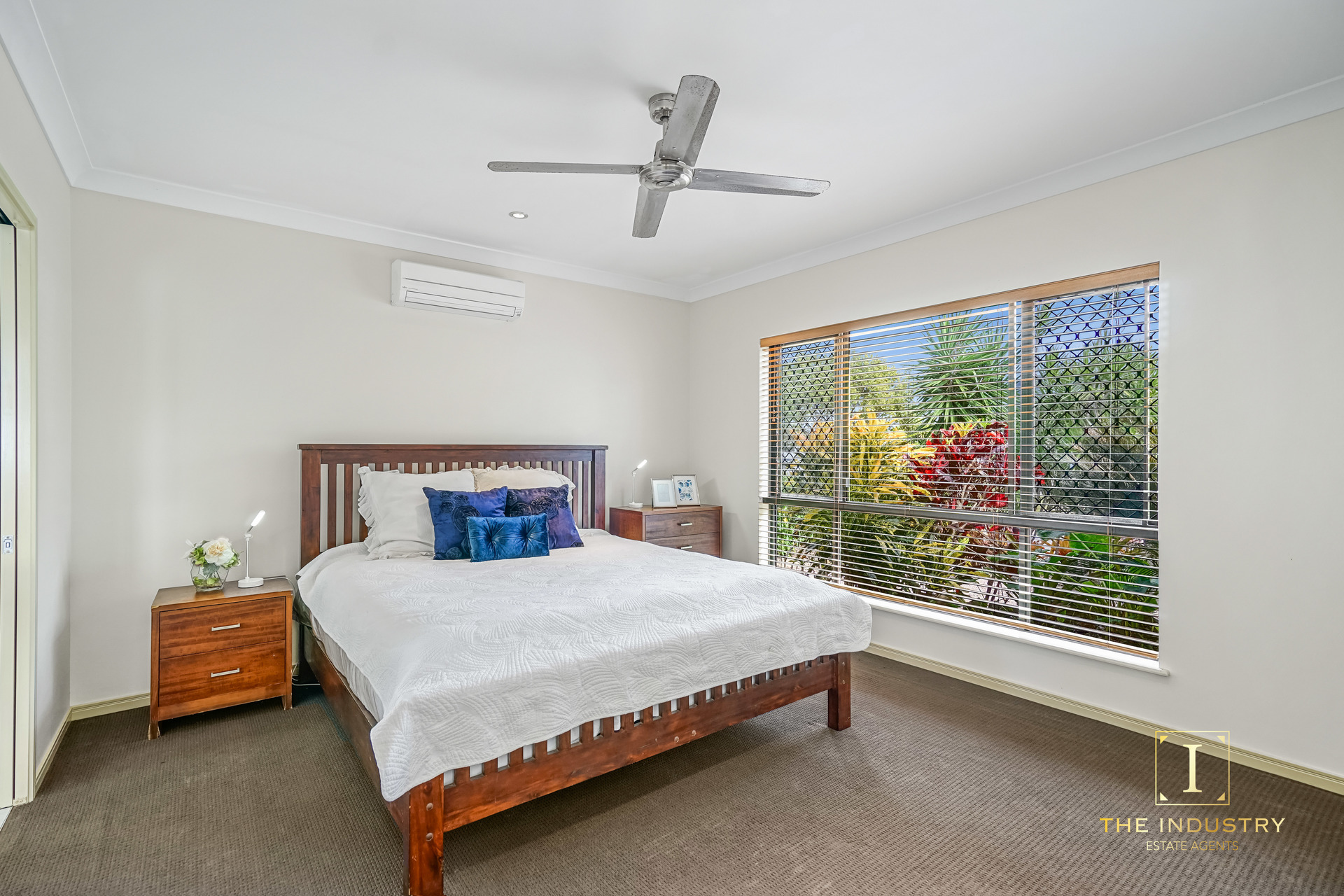 31 Lagoon Drive, Trinity Beach, QLD 4879 AUS