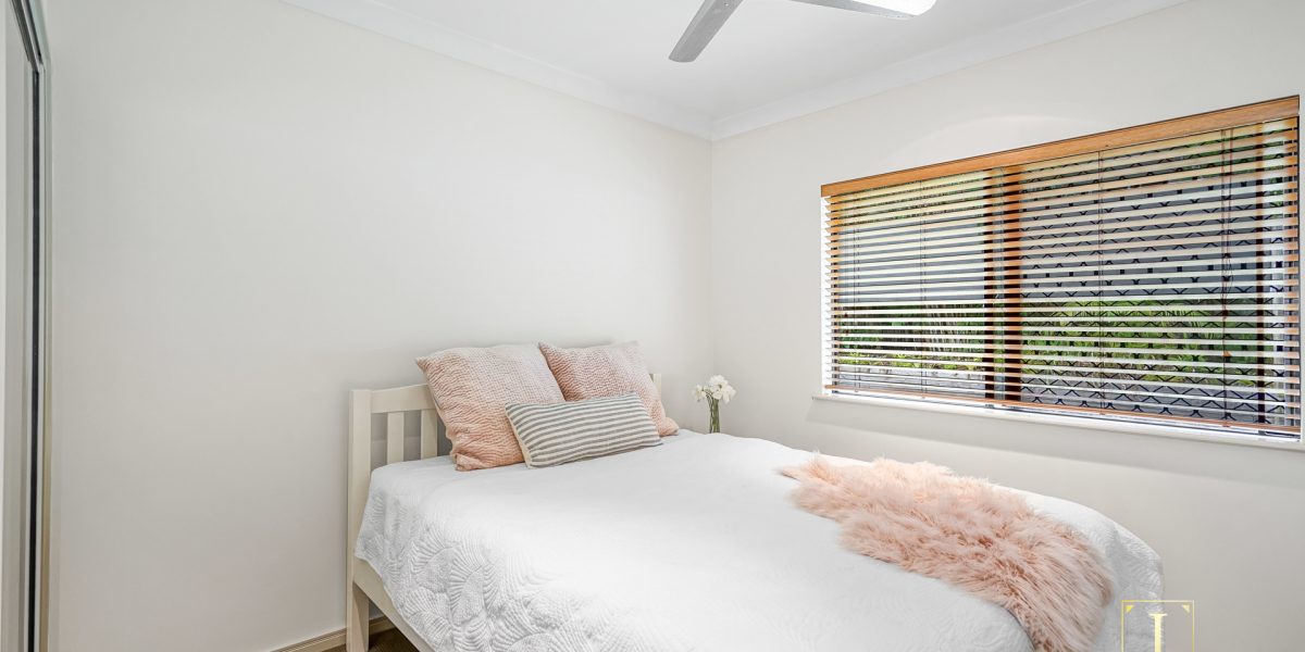 31 Lagoon Drive, Trinity Beach, QLD 4879 AUS