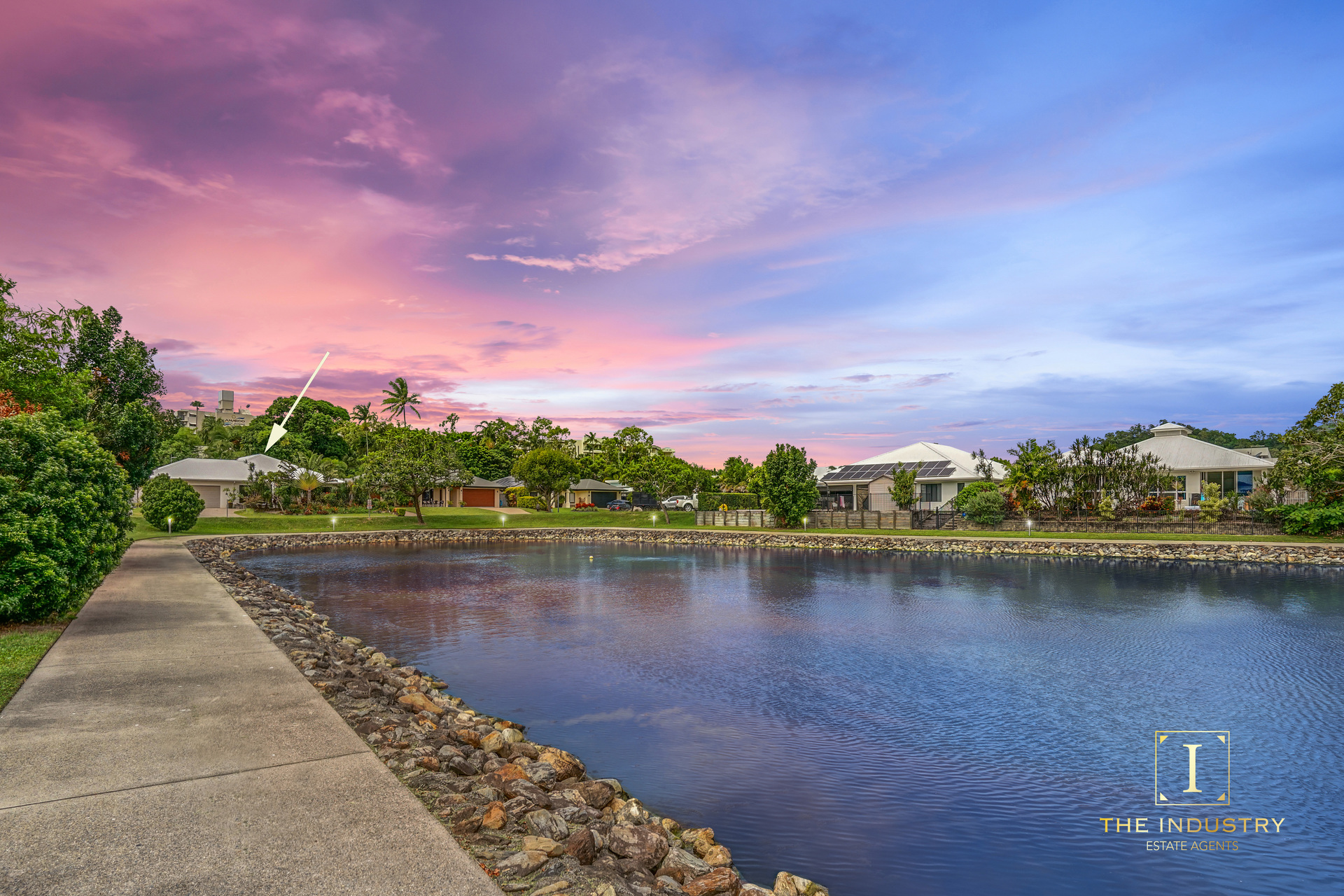 31 Lagoon Drive, Trinity Beach, QLD 4879 AUS