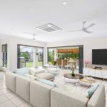 31 Lagoon Drive, Trinity Beach, QLD 4879 AUS