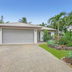 12 Hetherton Street, Smithfield, QLD 4878 AUS