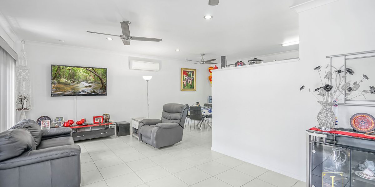 6 Whale Close, Kewarra Beach, QLD 4879 AUS