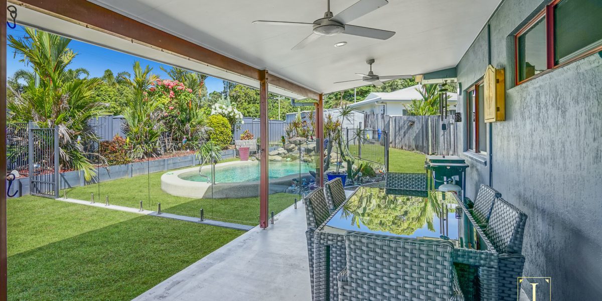 6 Whale Close, Kewarra Beach, QLD 4879 AUS
