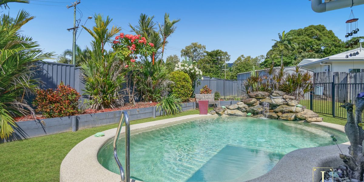 6 Whale Close, Kewarra Beach, QLD 4879 AUS