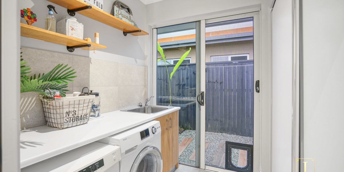 54 Seaways Street, Trinity Beach, QLD 4879 AUS