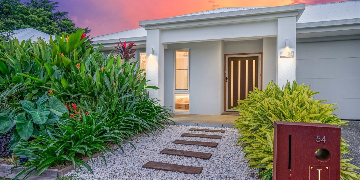 54 Seaways Street, Trinity Beach, QLD 4879 AUS