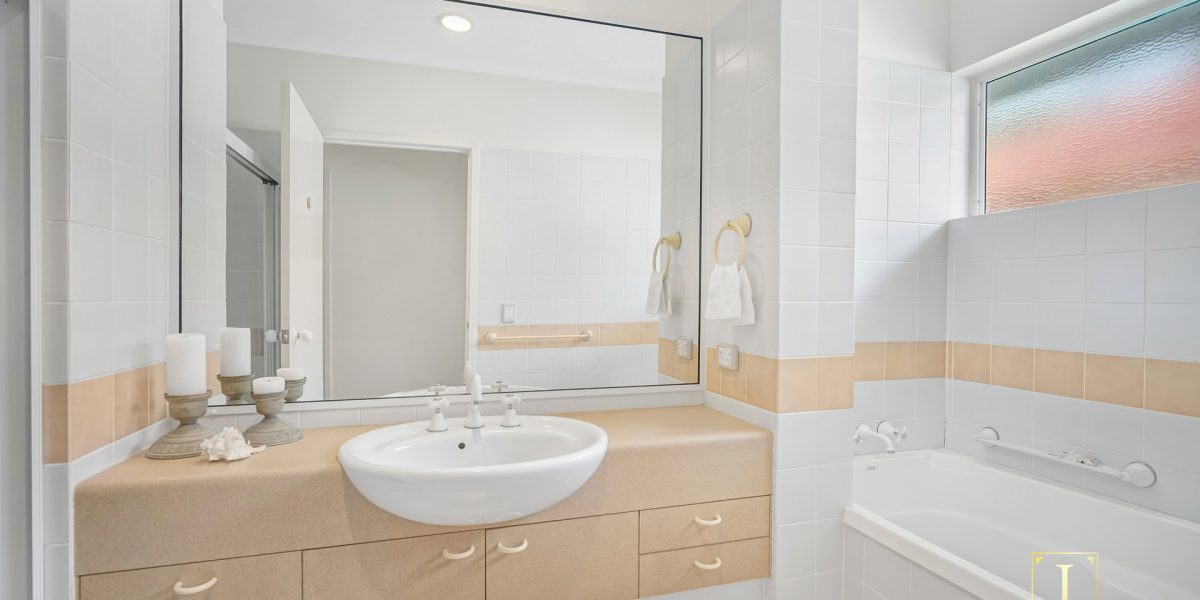47 Stream Avenue, Kewarra Beach, QLD 4879 AUS