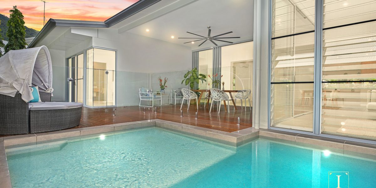 15 Aurelia Road, Palm Cove, QLD 4879 AUS