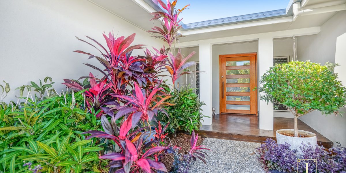 9 Norwood Circuit, Trinity Park, QLD 4879 AUS