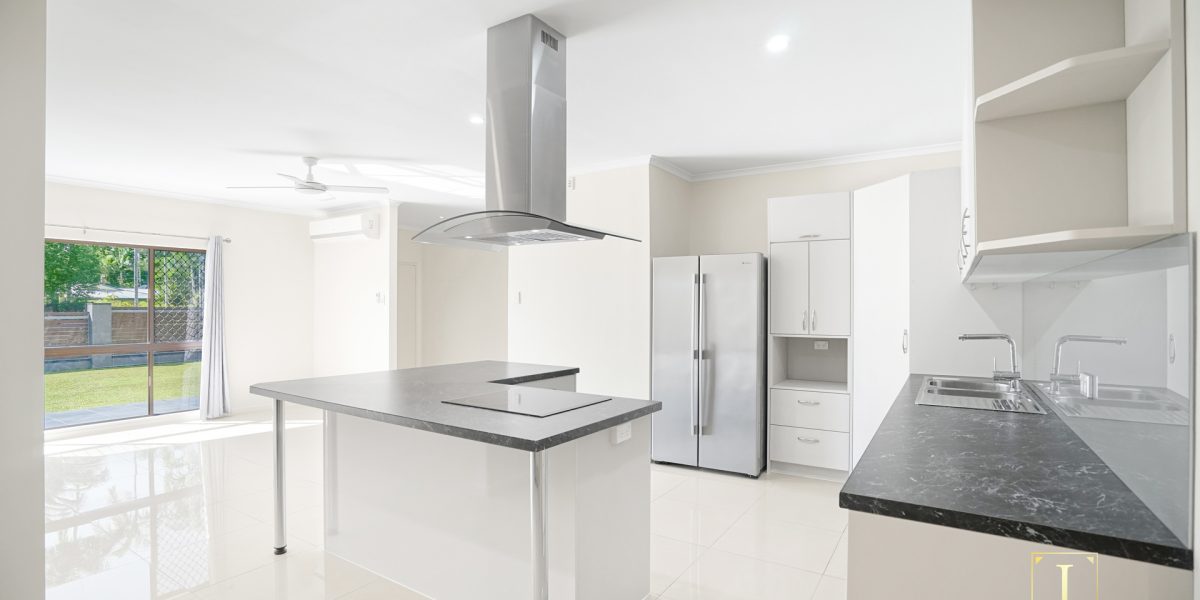 1/7 Academy Close, White Rock, QLD 4868 AUS