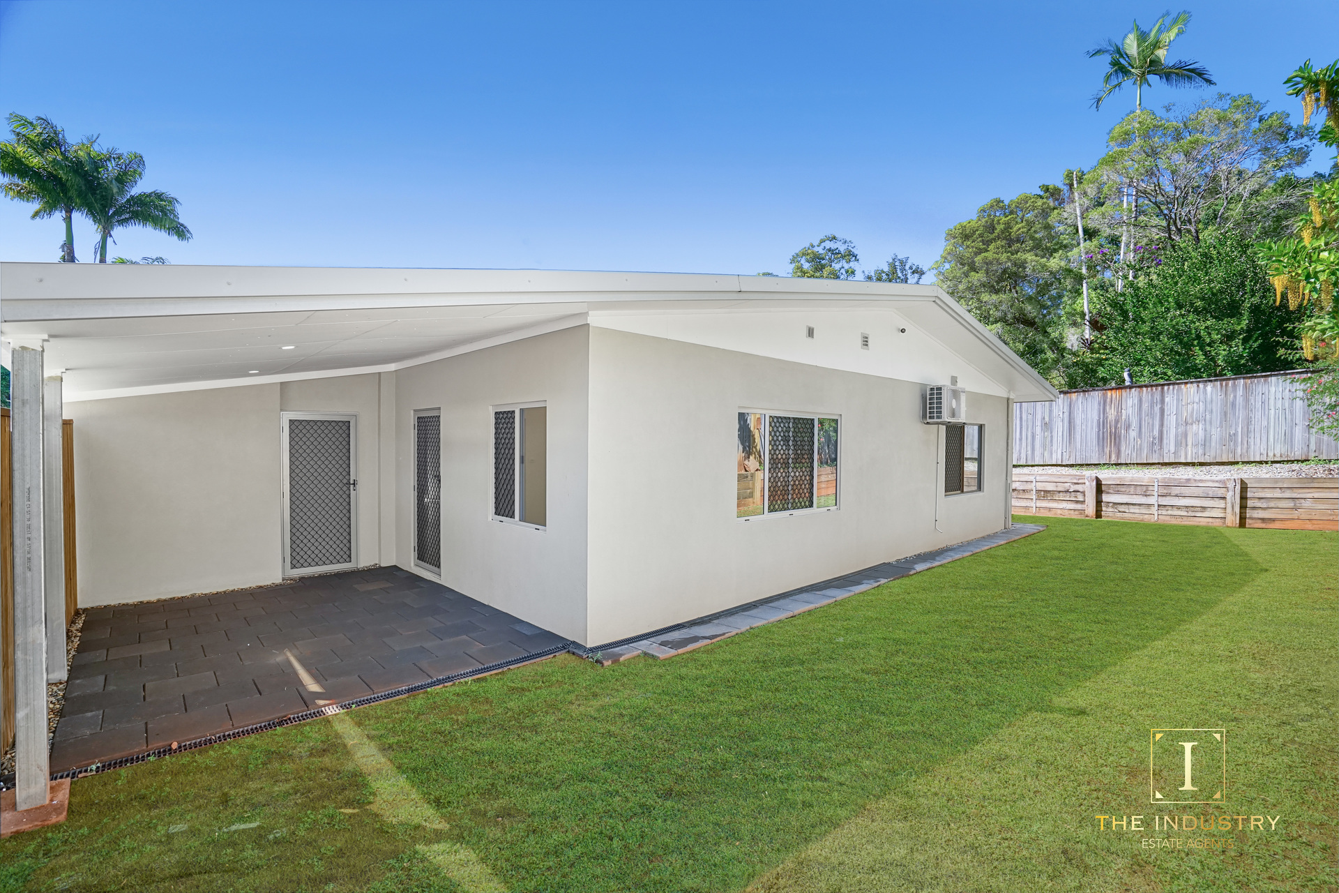 1/7 Academy Close, White Rock, QLD 4868 AUS