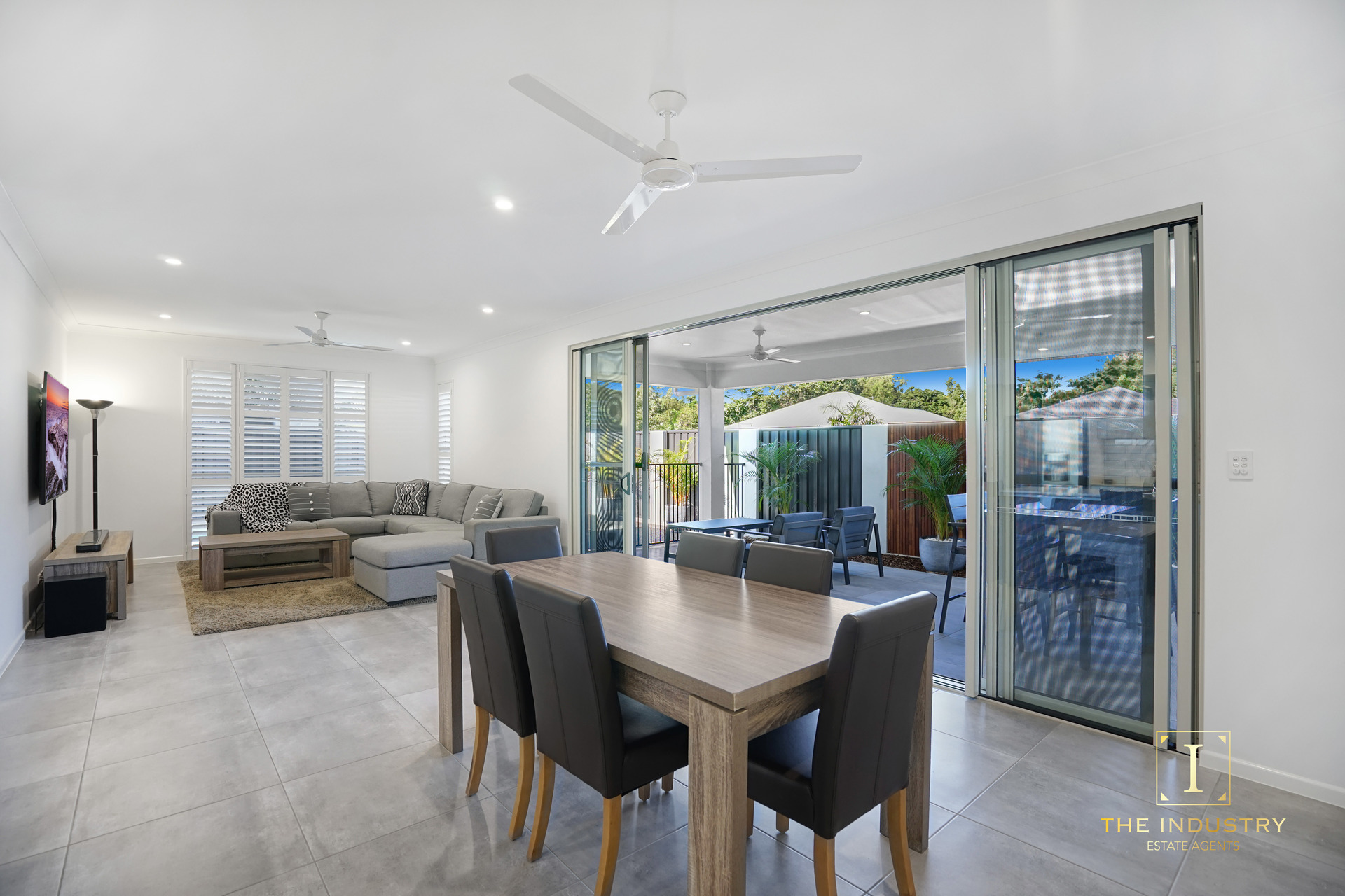 94 Seaways Street, Trinity Beach, QLD 4879 AUS