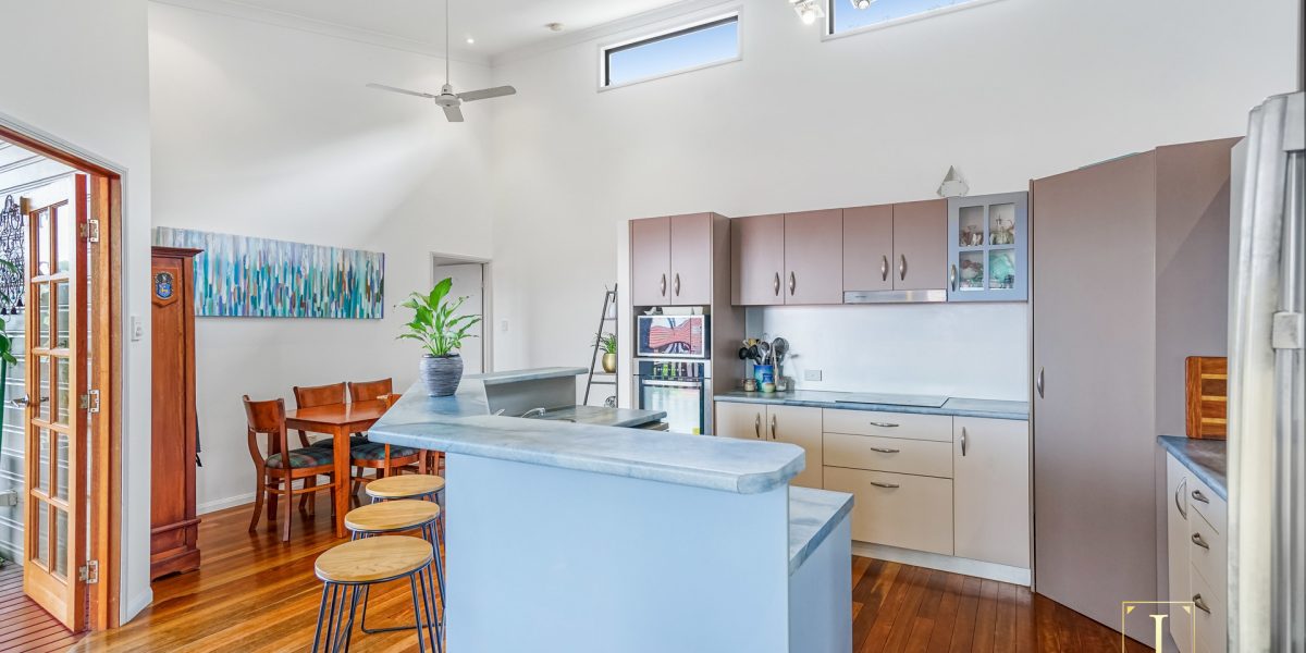 31 Mayflower Street, Mount Sheridan, QLD 4868 AUS