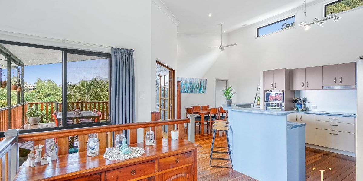 31 Mayflower Street, Mount Sheridan, QLD 4868 AUS
