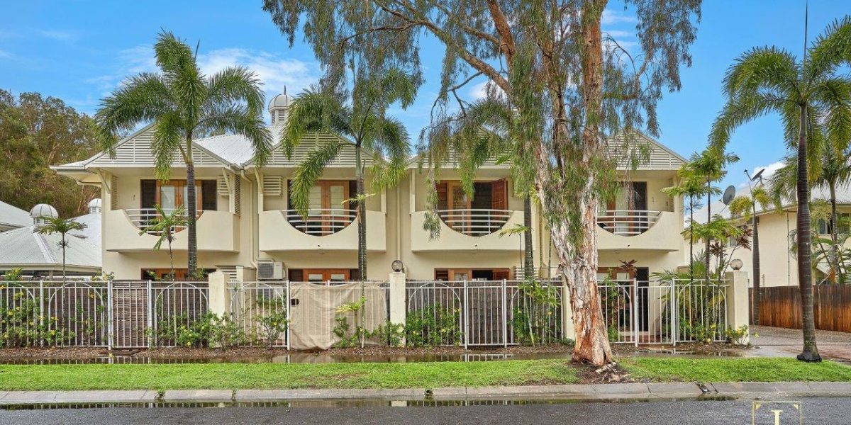 1/32 Oliva Street, Palm Cove, QLD 4879 AUS