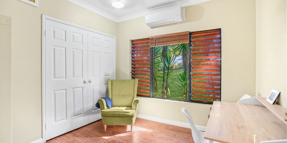 10 Lookout Terrace, Trinity Beach, QLD 4879 AUS