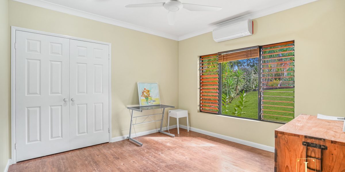 10 Lookout Terrace, Trinity Beach, QLD 4879 AUS