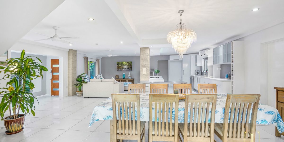 5-7 Strombus Avenue, Trinity Beach, QLD 4879 AUS