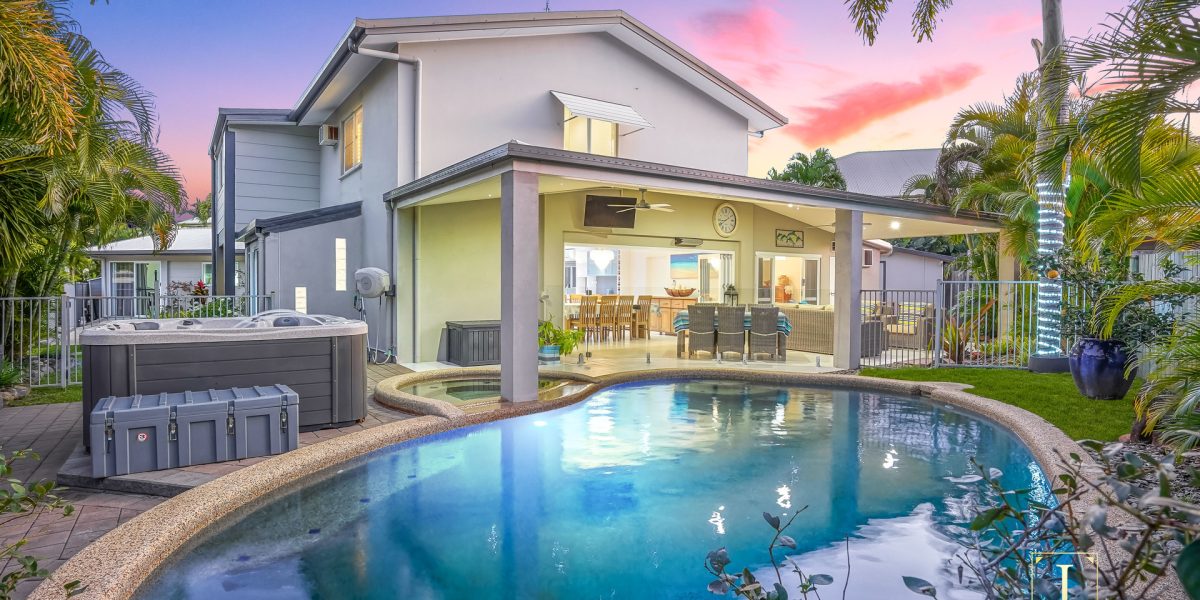 5-7 Strombus Avenue, Trinity Beach, QLD 4879 AUS