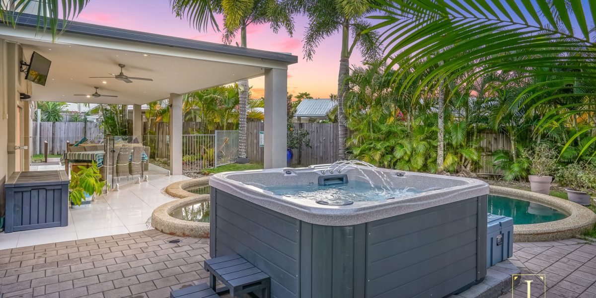 5-7 Strombus Avenue, Trinity Beach, QLD 4879 AUS
