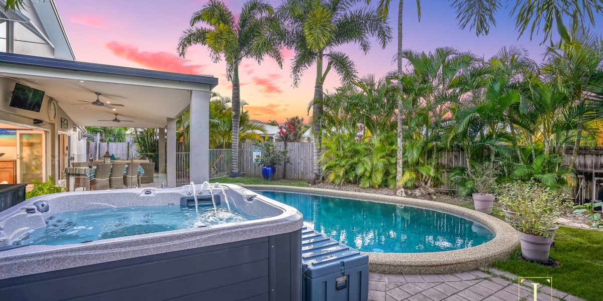 5-7 Strombus Avenue, Trinity Beach, QLD 4879 AUS