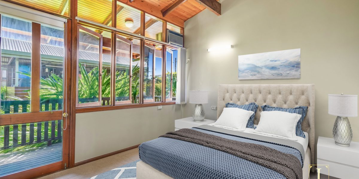 37 Koppen Terrace, Mooroobool, QLD 4870 AUS