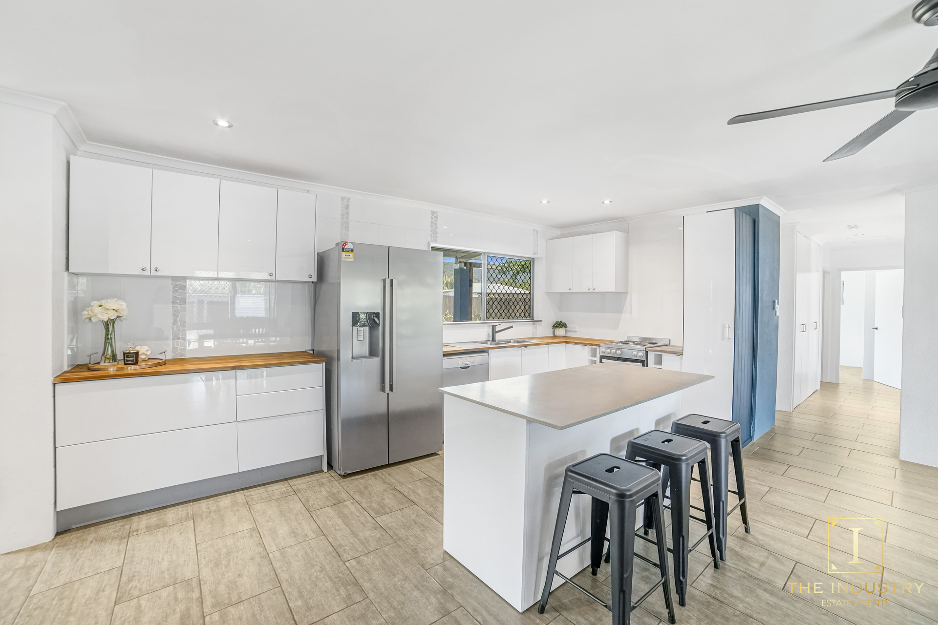 174 Trinity Beach Road, Trinity Beach, QLD 4879 AUS