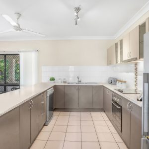 4 Imooya Place, Trinity Park, QLD 4879 AUS