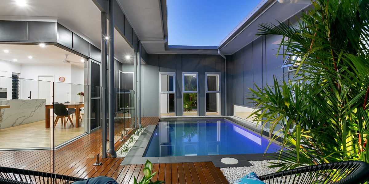 4 Yumbabulla Green, Smithfield, QLD 4878 AUS
