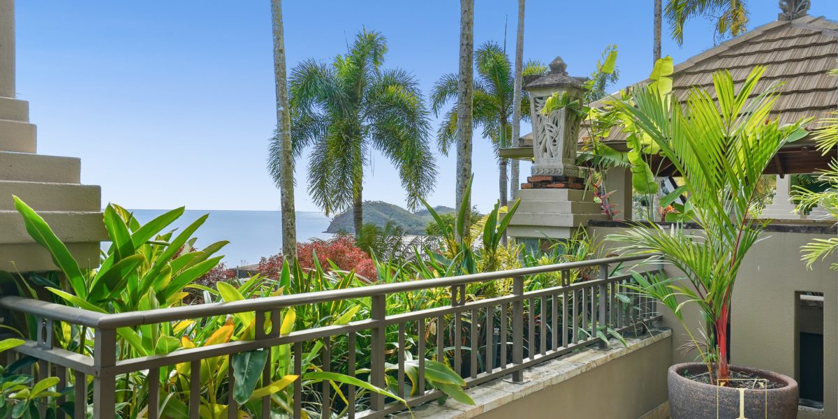 7/11 Colonel Cummings Drive, Palm Cove, QLD 4879 AUS