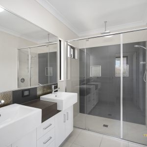 8 Bluecove Circuit, Trinity Park, QLD 4879 AUS
