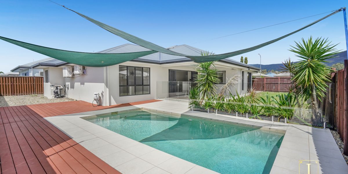 8 Bluecove Circuit, Trinity Park, QLD 4879 AUS