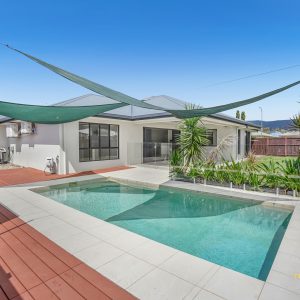 8 Bluecove Circuit, Trinity Park, QLD 4879 AUS