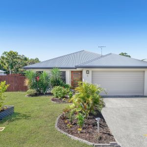 8 Bluecove Circuit, Trinity Park, QLD 4879 AUS