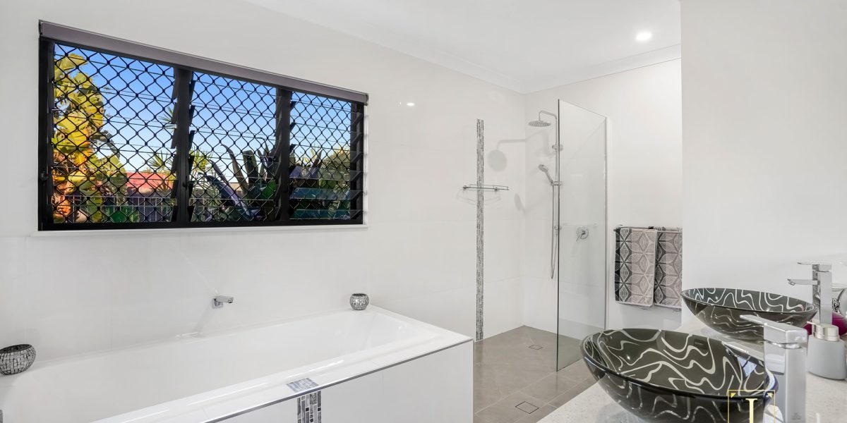 2 Miley Close, Gordonvale, QLD 4865 AUS