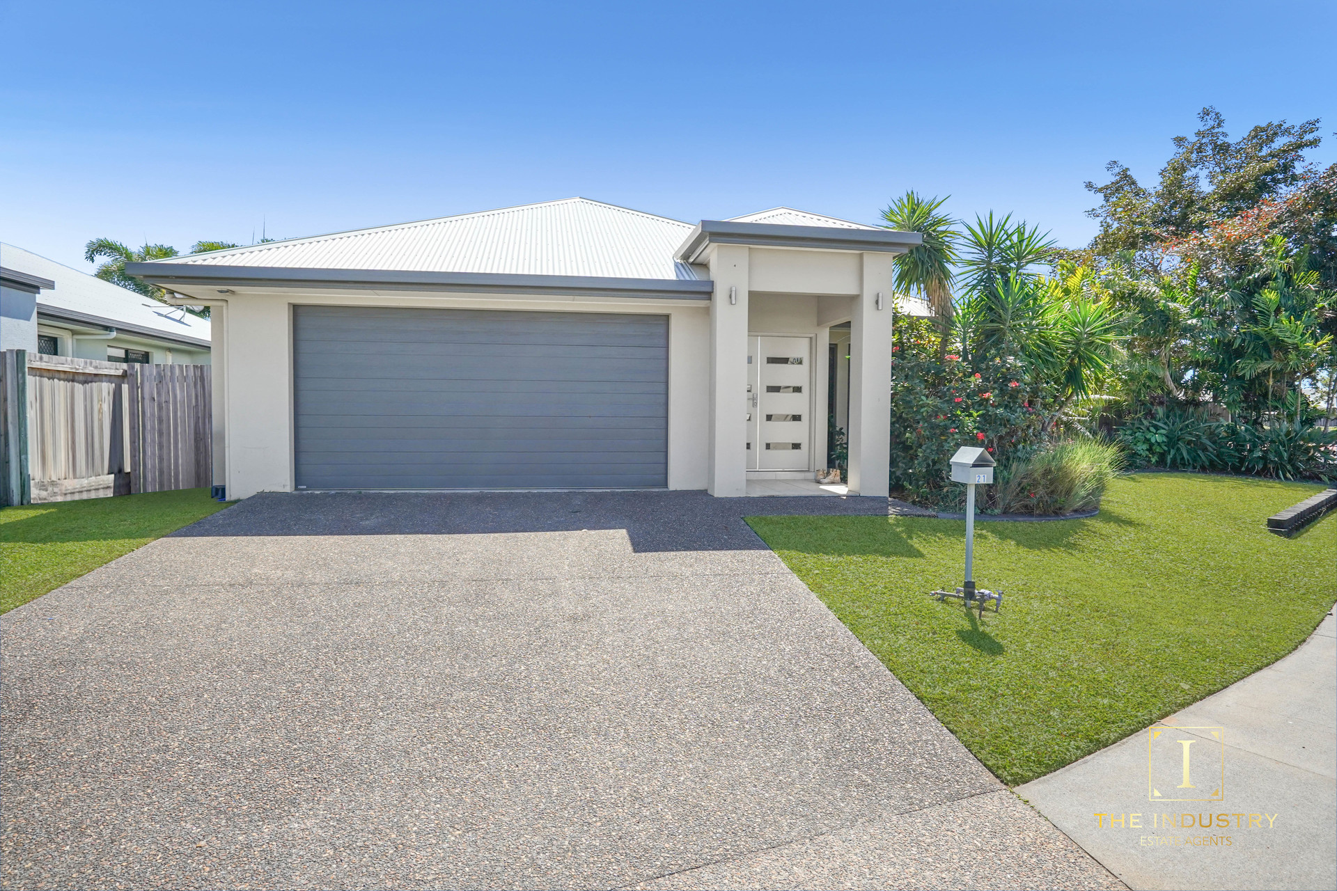 21 Chandos Brace, Smithfield, QLD 4878 AUS