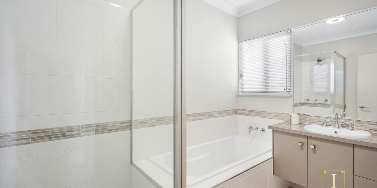 21 Chandos Brace, Smithfield, QLD 4878 AUS