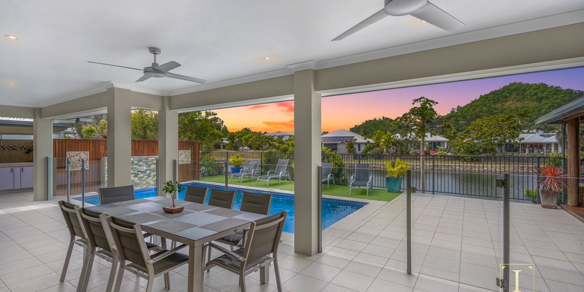 19 Lagoon Drive, Trinity Beach, QLD 4879 AUS