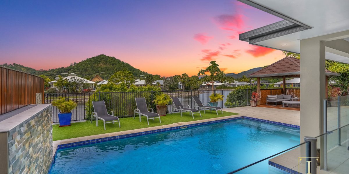19 Lagoon Drive, Trinity Beach, QLD 4879 AUS