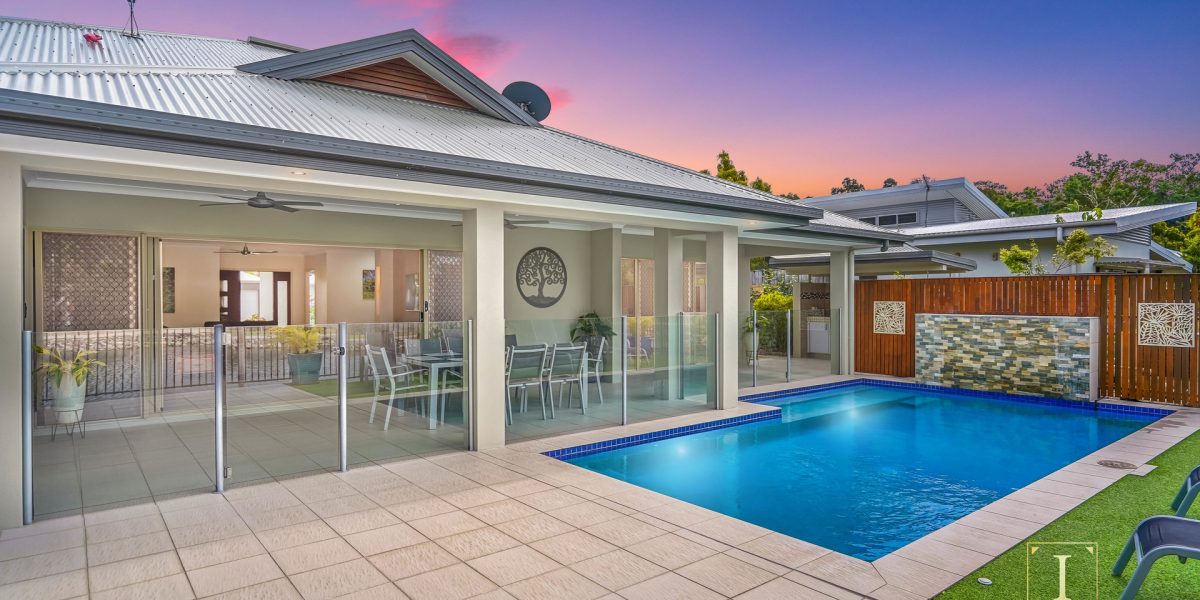 19 Lagoon Drive, Trinity Beach, QLD 4879 AUS