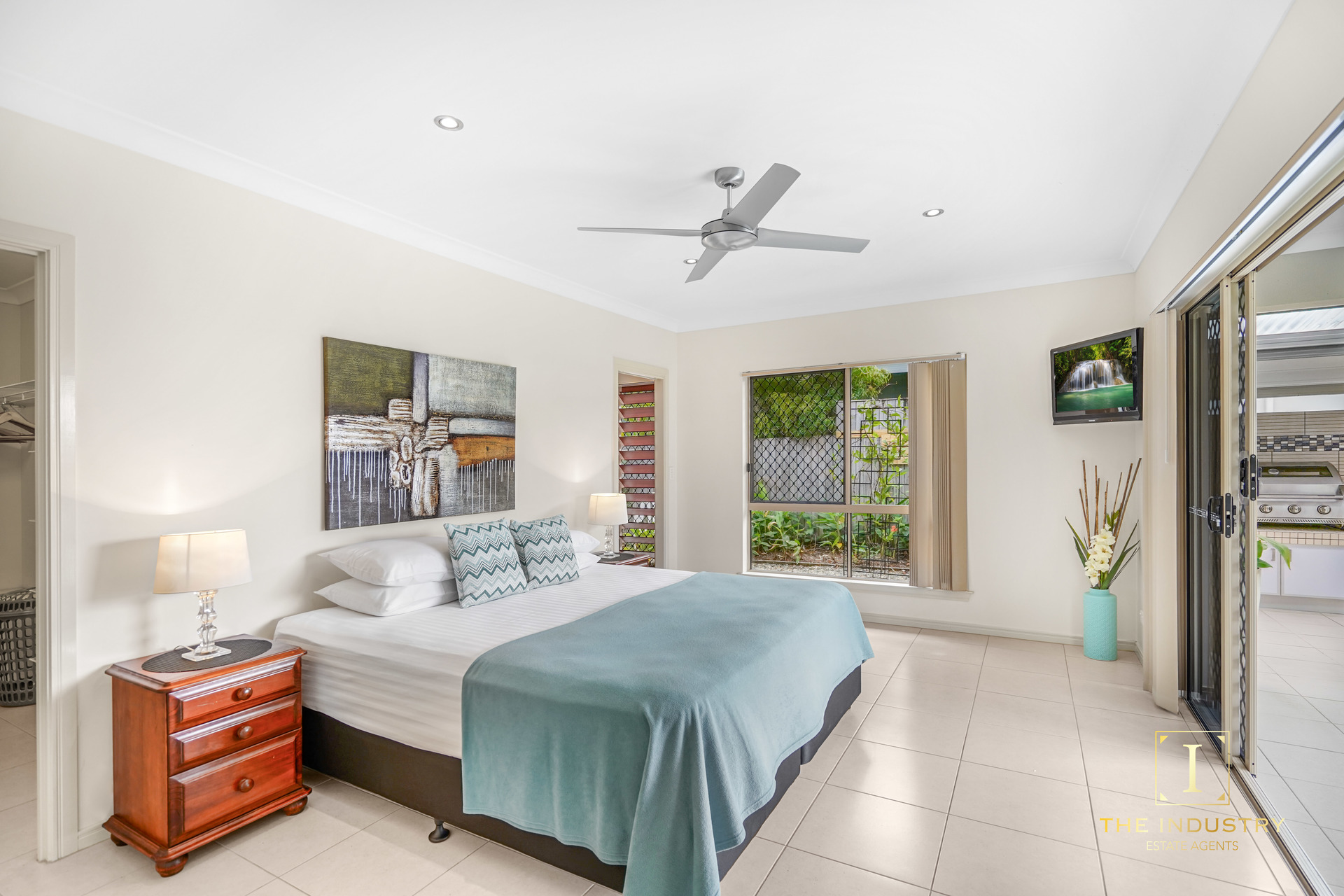 19 Lagoon Drive, Trinity Beach, QLD 4879 AUS